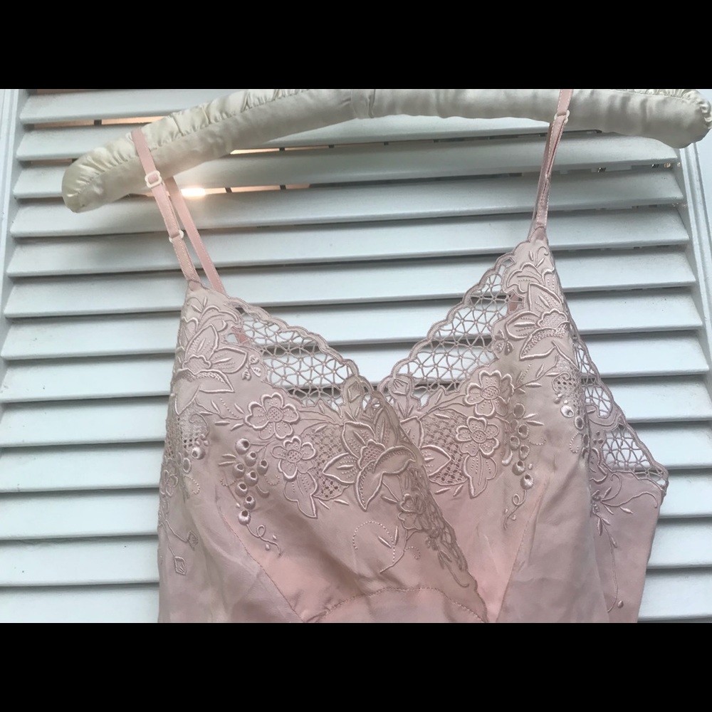 Nightgown